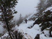 50 Scendiamo sul sent. 599A